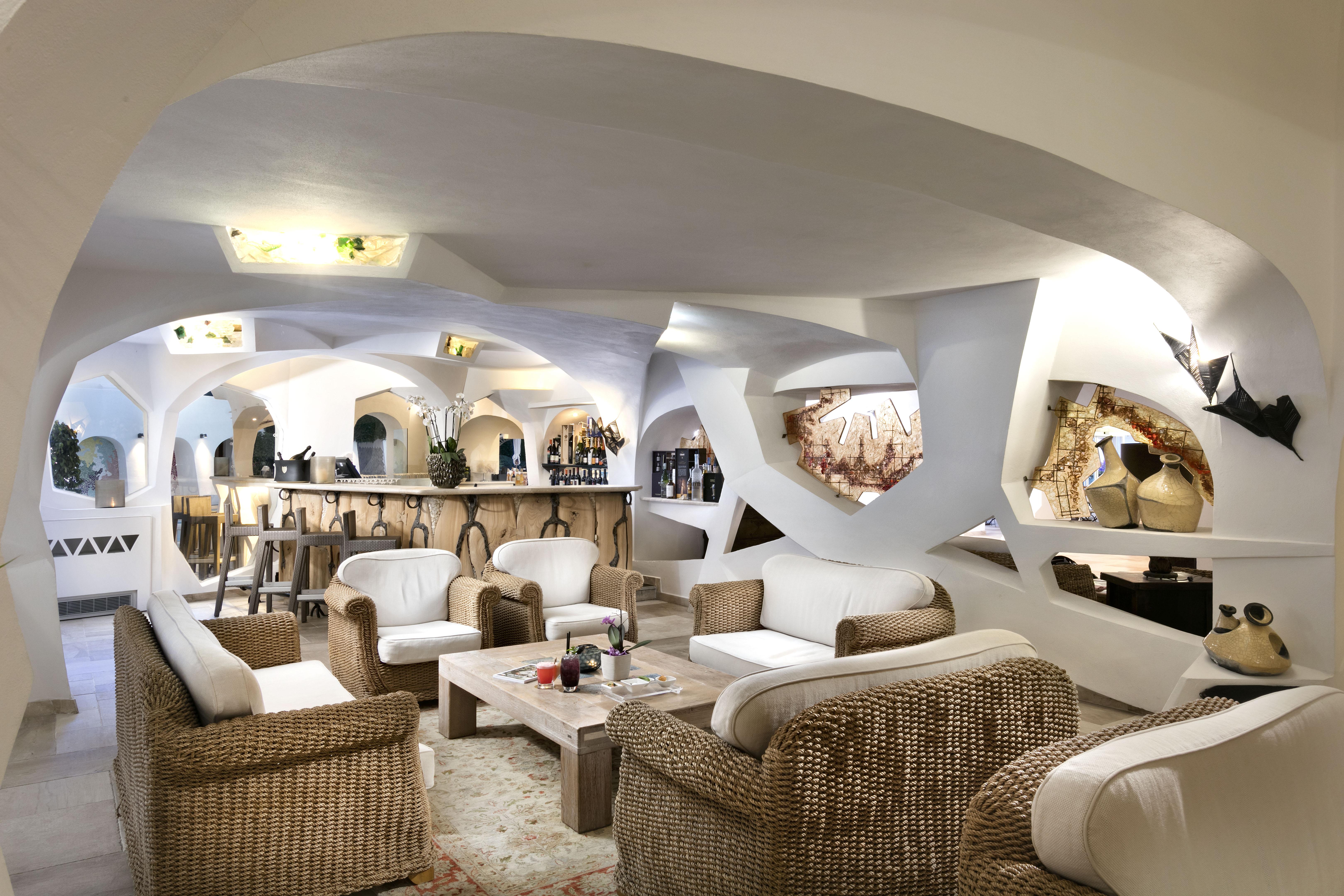 Grand Hotel Poltu Quatu Екстериор снимка