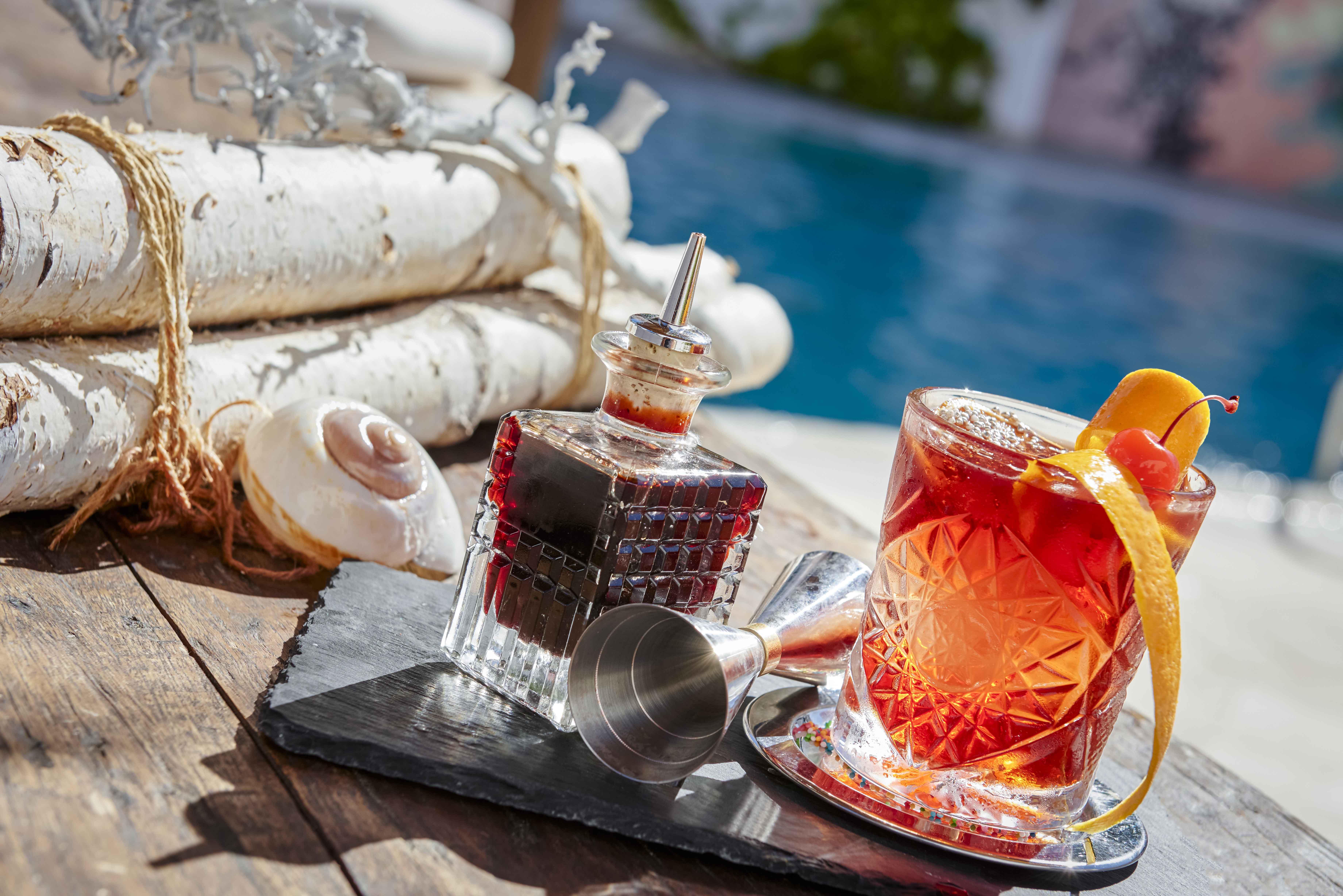 Grand Hotel Poltu Quatu Екстериор снимка